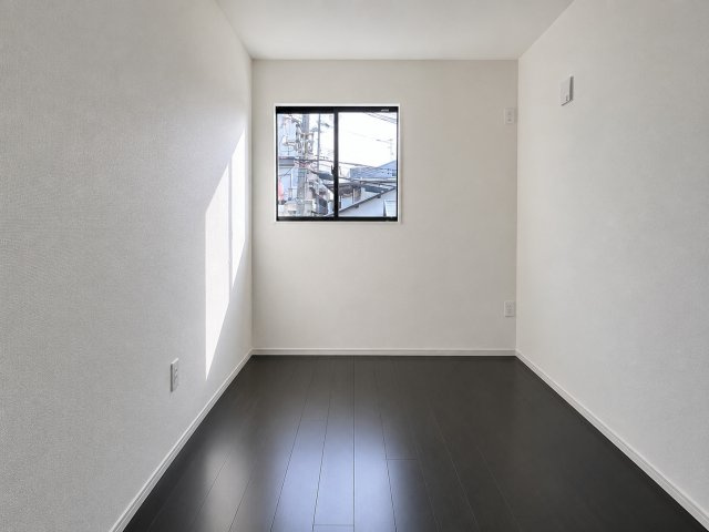 新築戸建 宇治市宇治大谷　即入居可能です！の洋室
