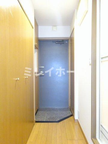 ルーブル上池台壱番館の玄関|同建物内別のお部屋の参考写真になります。