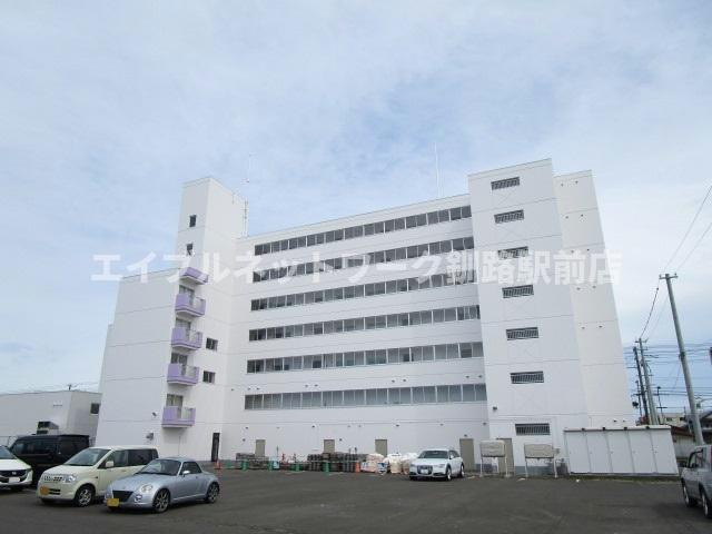 アビタシオンリビエールの駐車場