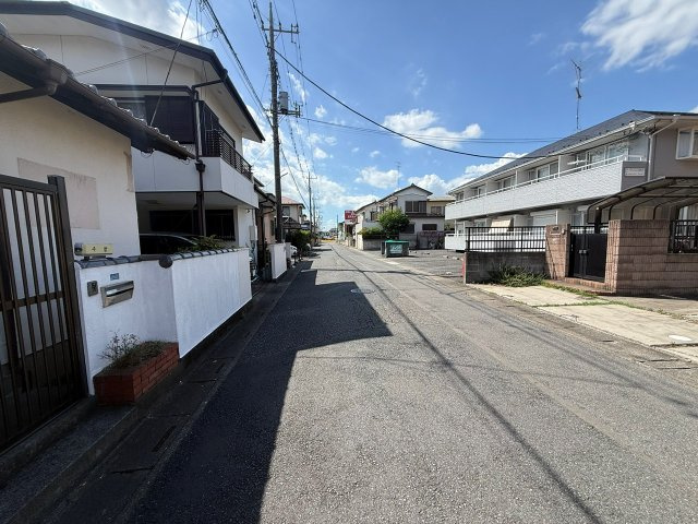 久喜市上町売地の前面道路含む現地写真