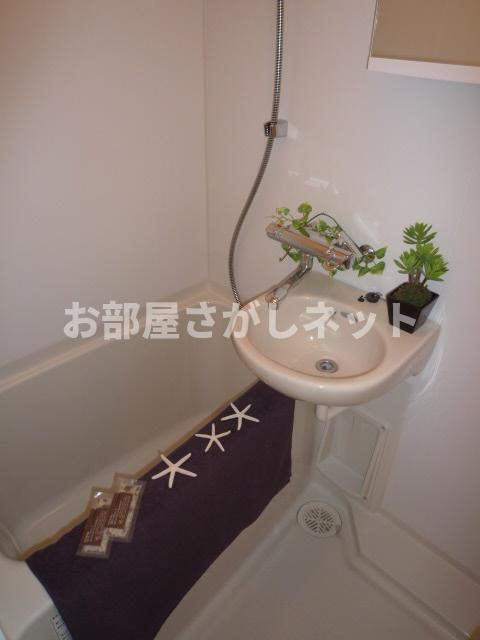 プラウドフラット早稲田【おとり物件なし】#学生・社会人にオススメ！初期費用分割払いOK！の浴室|※参考写真
