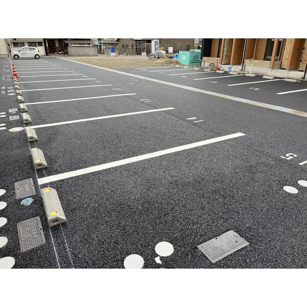 カプラン飾磨Ⅴの駐車場