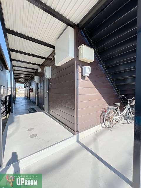 サンフレンズ寺前の駐車場