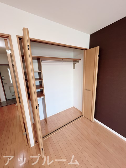 サンフレンズ寺前の収納