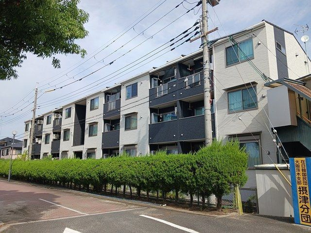 ヴィアソーレ摂津の外観