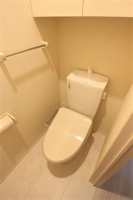 ジラソーレのトイレ|清潔感のあるトイレです