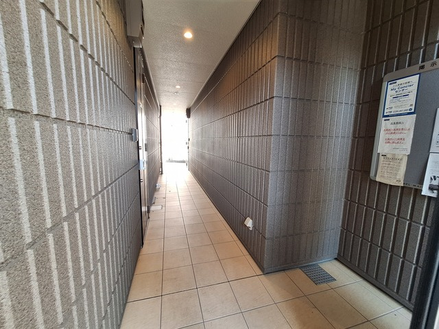 Ｅｔ　ｐｏｕｒｌ’ａｖｅｎｉｒのロビー