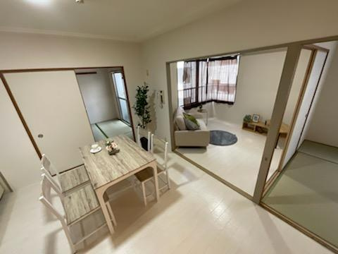 ヴィエント北花山の居間・リビング