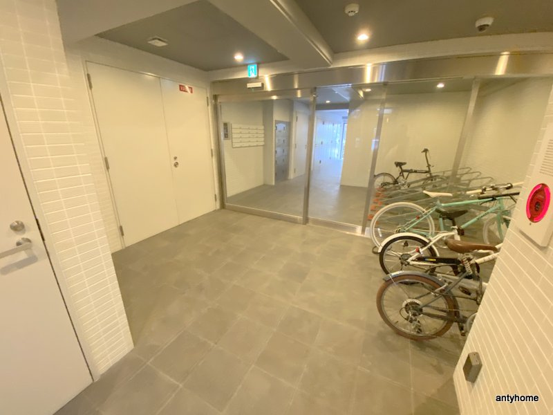 CCOLOR南新町のロビー