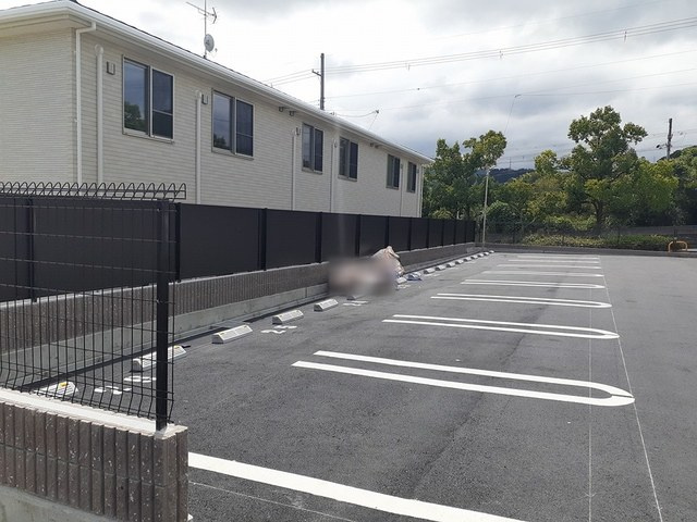 サンフェリスタⅥの駐車場