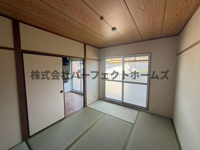 キッコーハイツ岡山手の和室|明るい和室です