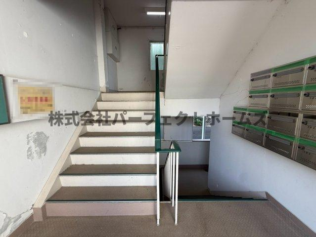 キッコーハイツ岡山手のエントランス|ゆとりのあるエントランスです