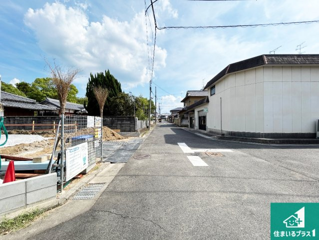 ●29(土)30(日)現地説明会！　橿原市大久保町　限定1邸の前面道路含む現地写真|周辺は落ち着いた街並みの住宅地！子育てがしやすい住環境です！まだ未完成ですが、現地でしかわからない事もございます。是非一度ご覧ください。