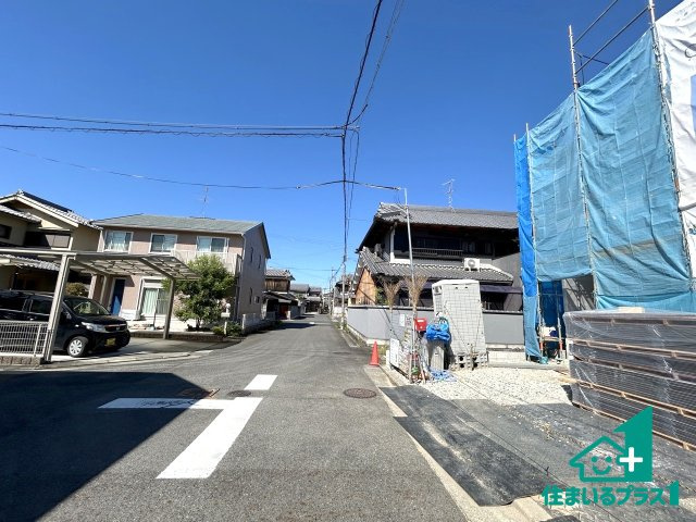 ●10(土)11(日)12(祝)現地説明会！　橿原市大久保町　限定1邸の前面道路含む現地写真|駅やスーパー、小学校・中学校等日常生活に欠かせない情報や道のりもご紹介いたしますのでお気軽にご相談ください。
