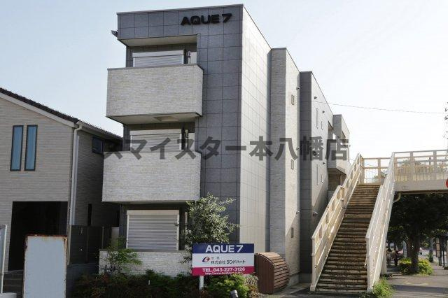 ＡＱＵＥ７の外観