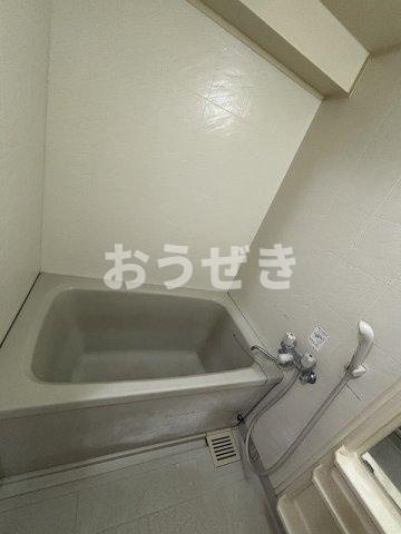 エステハイム横浜の浴室