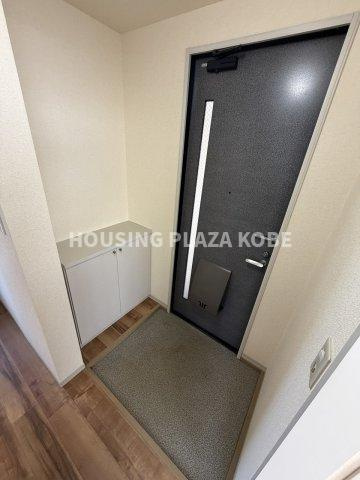 関守ハイツの玄関