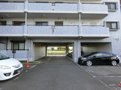 【駐車場】 | サニーウェル南茨木