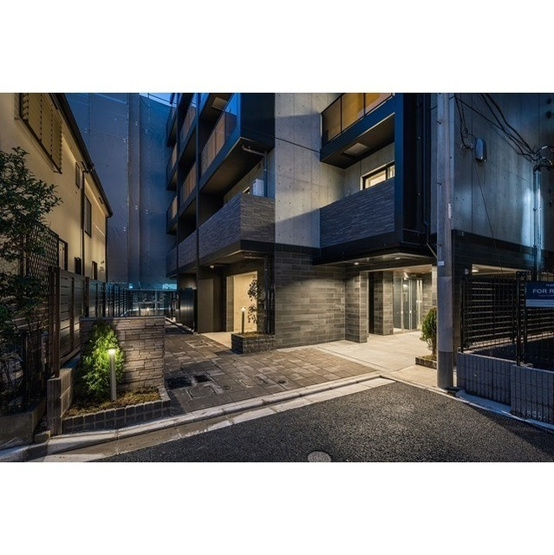 【エントランス】 | ミレドゥーエ中野