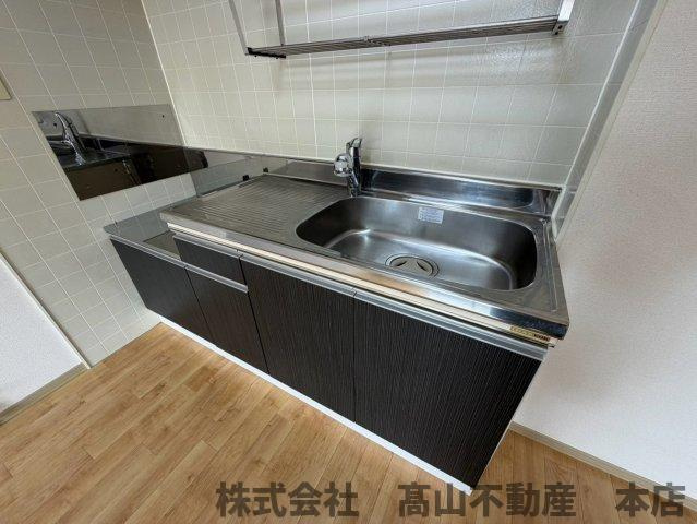 サンハイム田熊のキッチン|※掲載写真は同タイプの別号室です。実際の仕様・設備は内見時にご確認ください