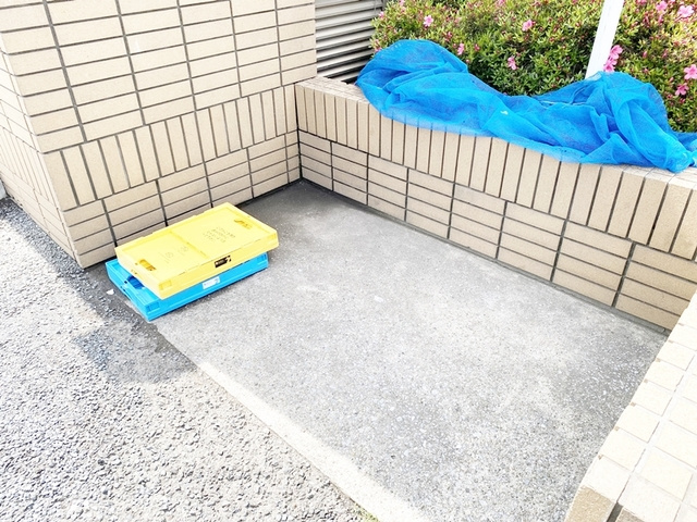 グレイスコートのその他共用部分|共用ゴミ捨て場です☆