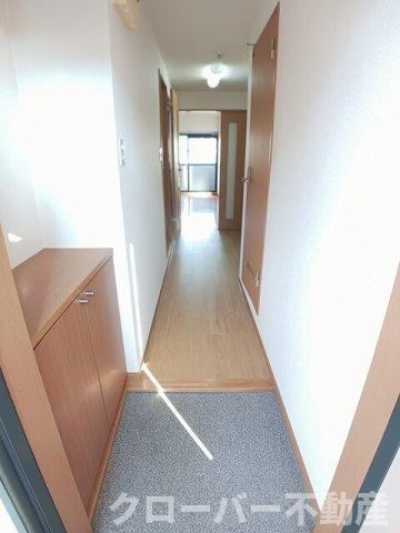 グランディール太田Ａの玄関
