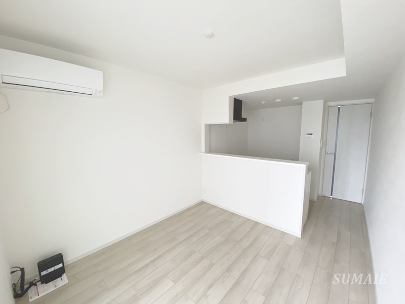 KEIAI RESIDENCE 宮原Ⅱの居間・リビング|ゆったり過ごせる居間です☆
