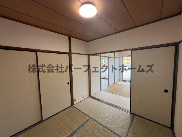 キッコーハイツ岡山手の和室|明るい和室です