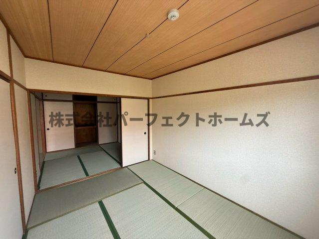 キッコーハイツ岡山手の和室|畳の上でゆっくりとくつろげる和室です