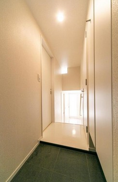 【玄関】