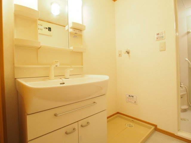 ライフサニー浅川Ⅲの洗面所