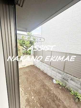 Renon阿佐谷のバルコニー