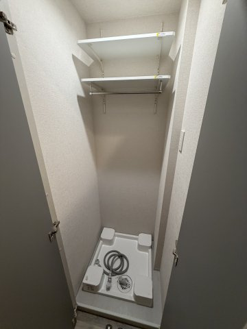 ライオンズマンション新中野のランドリースペース