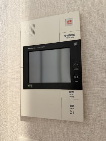 ライオンズマンション新中野の防犯設備|TVモニター付インターフォン