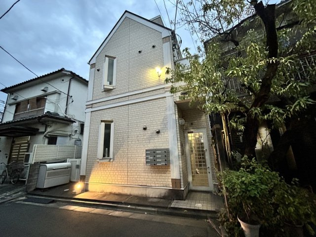 中野区中央４丁目のアパート