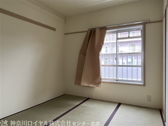 【寝室】