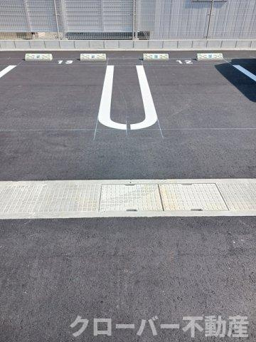 クルール今津Ｃの駐車場