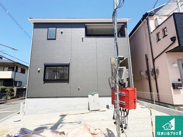 ■枚方市野村北町　第3期　新築一戸建ての外観|お客様に長く安心して住んでいだだける事にこだわった家づくり！住んでからのアフターサービスにもしっかりと取り組んでいます！