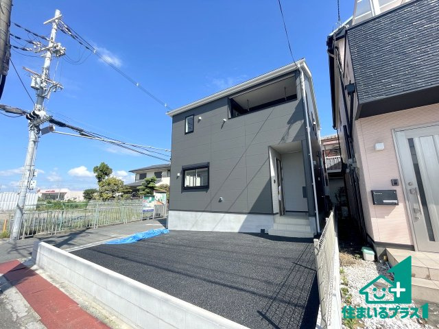 ■枚方市野村北町　第3期　新築一戸建ての外観|お客様に長く安心して住んでいだだける事にこだわった家づくり！住んでからのアフターサービスにもしっかりと取り組んでいます！