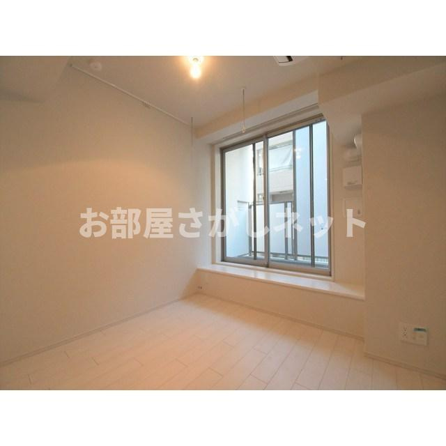 ラクレイス横濱関内【おとり物件なし】#学生・社会人にオススメ！初期費用分割払いOK！の居間・リビング
