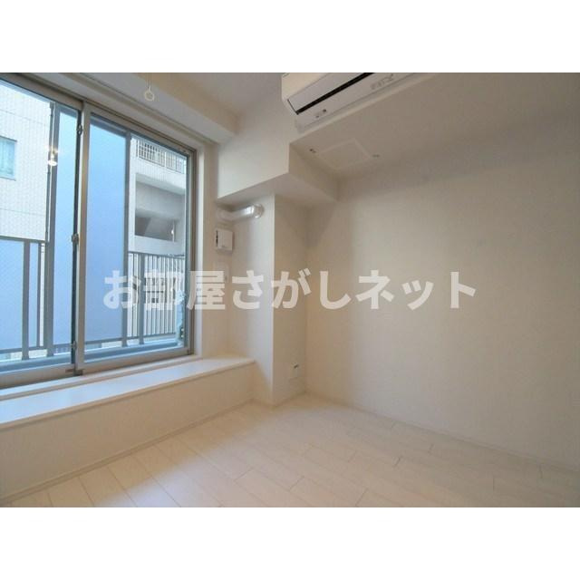ラクレイス横濱関内【おとり物件なし】#学生・社会人にオススメ！初期費用分割払いOK！の居間・リビング