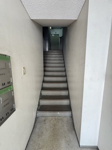 藤本ビルのロビー