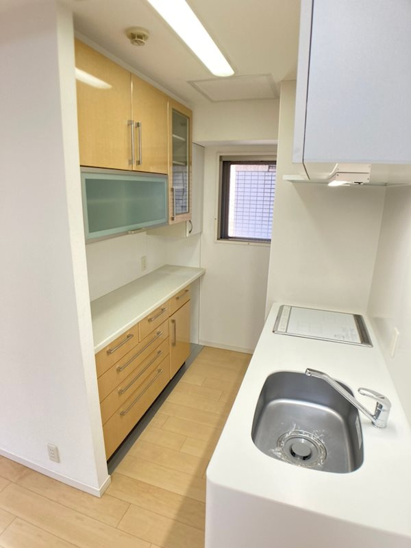 アシュランス新町のキッチン