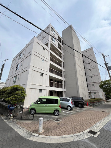 武庫之荘コーポラスの外観