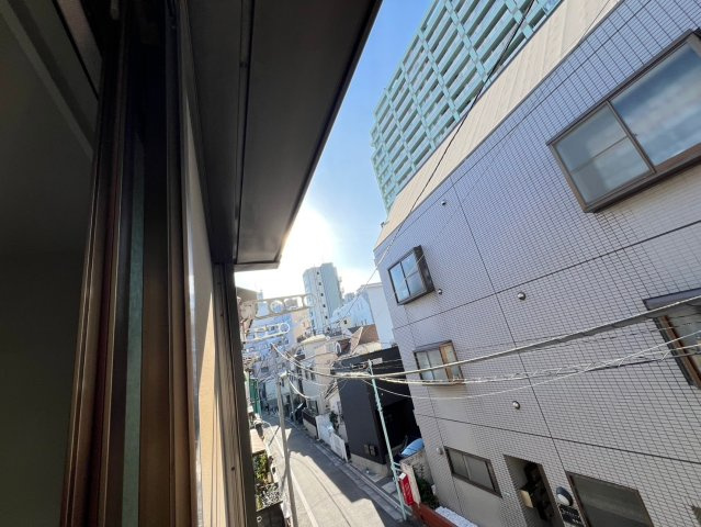 メゾンブローのバルコニー