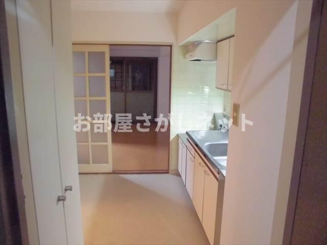 フロムファーストビル【おとり物件なし】#学生・社会人にオススメ！初期費用分割払いOK！の居間・リビング