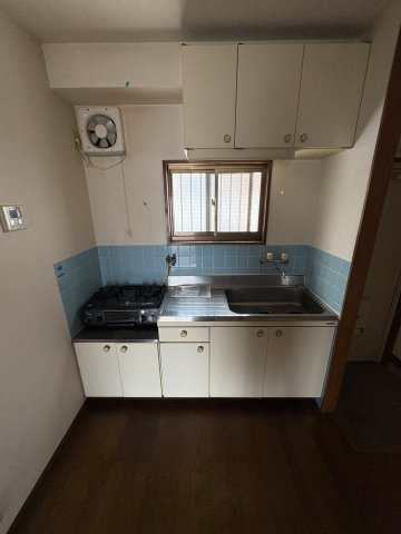 明泉寺ハイツのキッチン