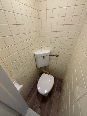 東園田マンション（東園田町5丁目）のトイレ