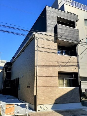 プルニエール西が丘の外観
