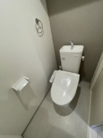 robot home 尼崎センタープール前のトイレ